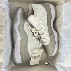 Jordan 11 Retro White Metallic Glitter (W) SOLD